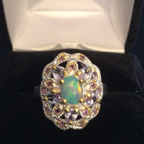 Outstanding AA+ Genuine Natural Opal with Tanzanite - Picture 4 of 14